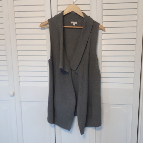 Talbots grey sweater. Small petite - Picture 1 of 1